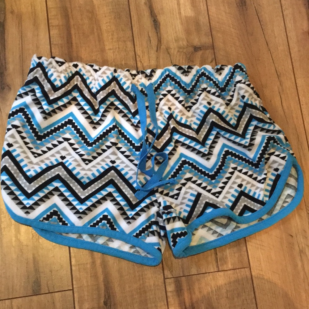 Pajama drama short super comfy never worn!
